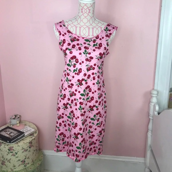 haystacks Dresses & Skirts - Cherry Pin Up Dress